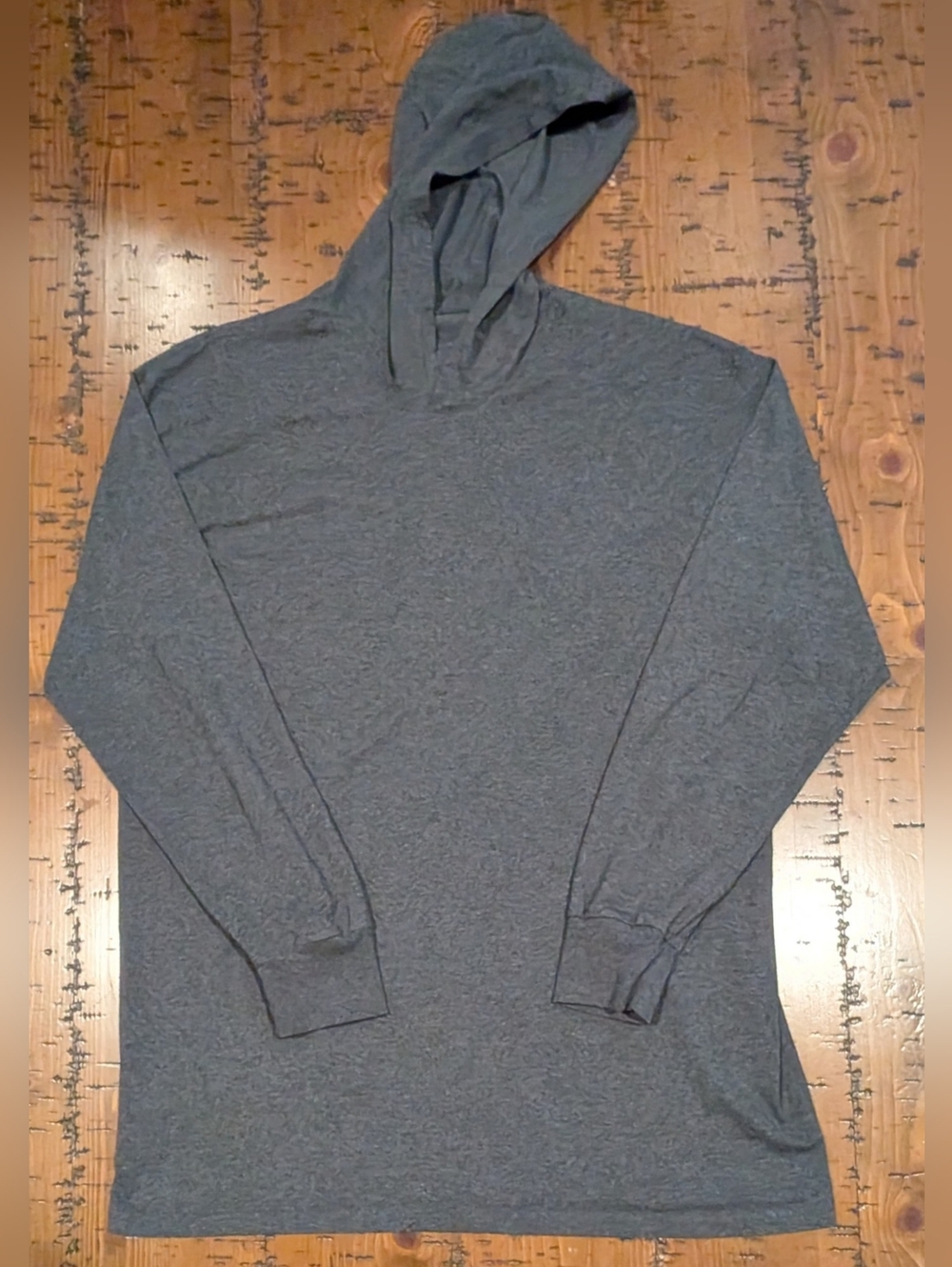 Hooded M Long-Sleeve Tee